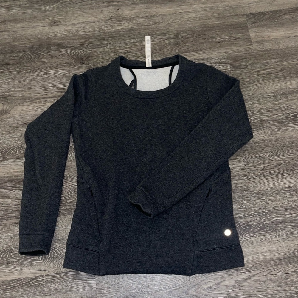 Lululemon over shirt